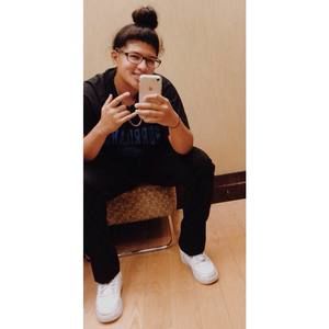 Meet your Posher, Deangie